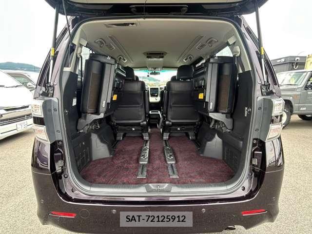 Toyota VELLFIRE 2013-11 8730333-18