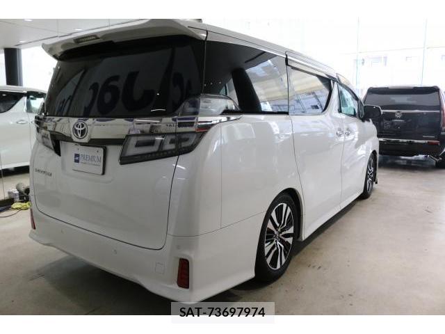 Toyota VELLFIRE 2018-10 8730601-1