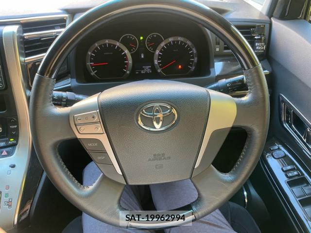 Toyota VELLFIRE 2010-10 8730934-10