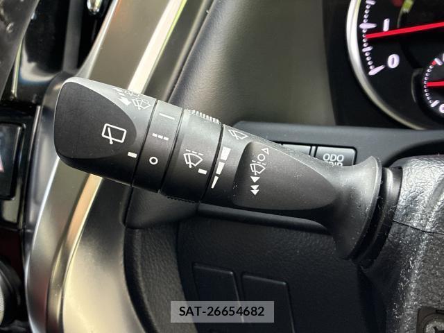 Toyota VELLFIRE 2017-02 8731328-14