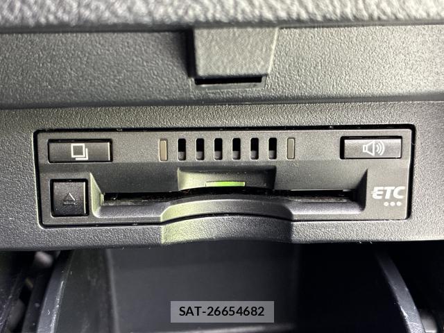 Toyota VELLFIRE 2017-02 8731328-16
