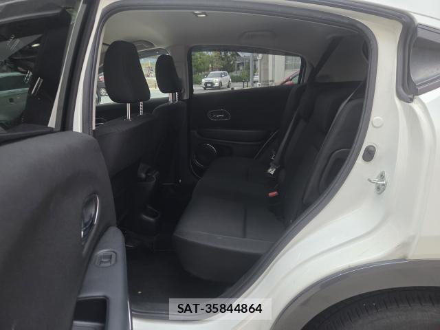 Honda VEZEL 2017-04 8725800-14