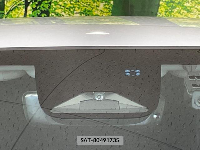Honda VEZEL 2021-05 8726042-4