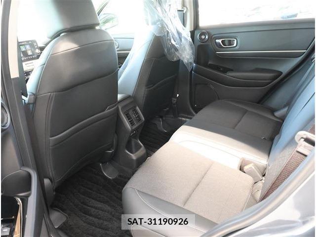 Honda VEZEL 2021-08 8726153-15