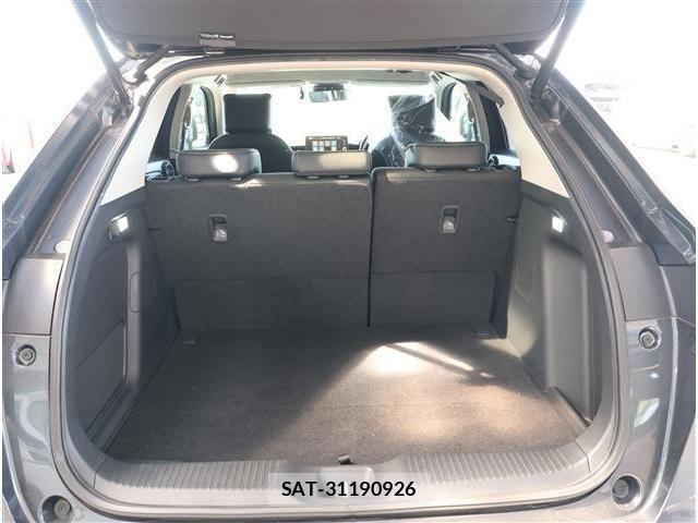 Honda VEZEL 2021-08 8726153-17