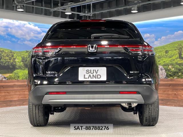 Honda VEZEL 2025-10 8726757-15