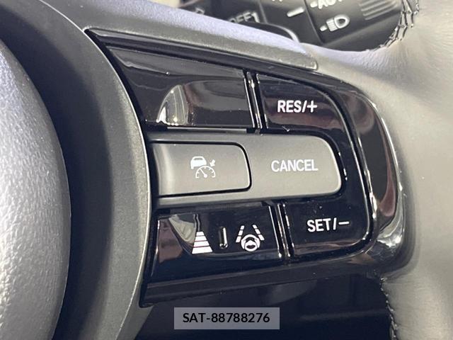 Honda VEZEL 2025-10 8726757-3