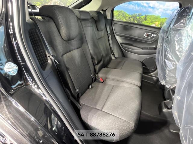 Honda VEZEL 2025-10 8726757-9