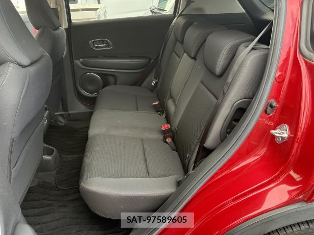 Honda VEZEL 2018-05 8727547-7