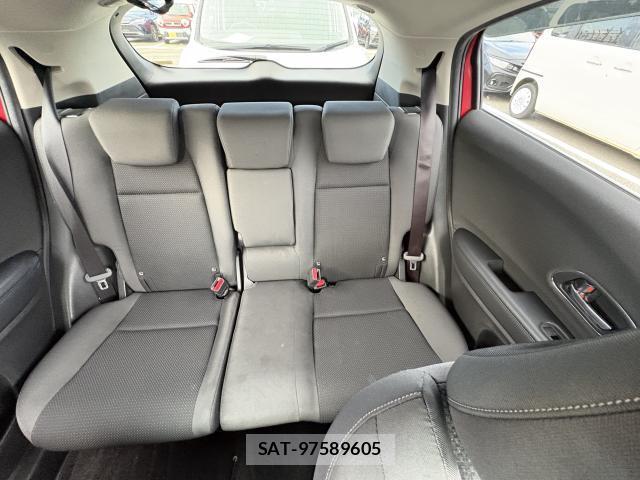 Honda VEZEL 2018-05 8727547-8