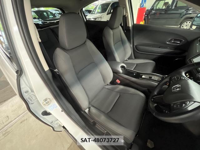 Honda VEZEL 2019-01 8728015-7
