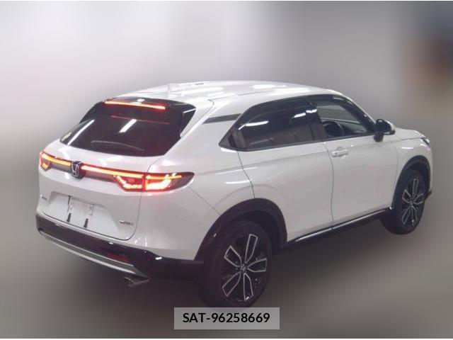 Honda VEZEL 2021-06 8728458-3
