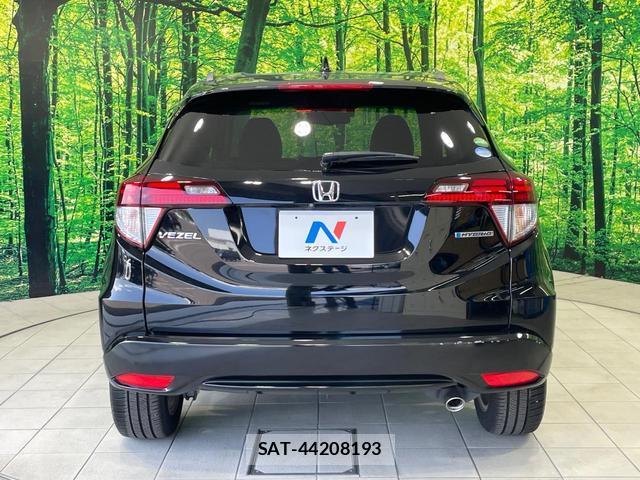 Honda VEZEL 2016-01 8728517-14