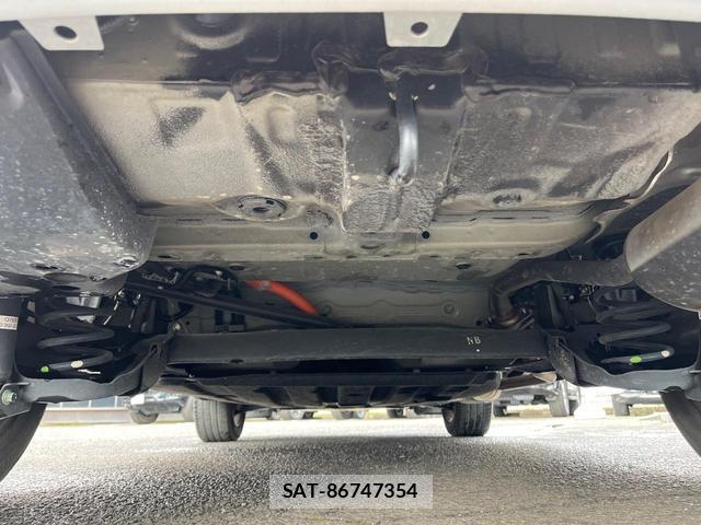 Honda VEZEL 2022-11 8728689-18
