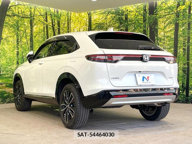 Honda VEZEL 2025-03 8728906-16