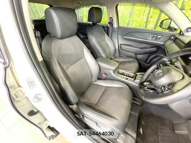 Honda VEZEL 2025-03 8728906-7