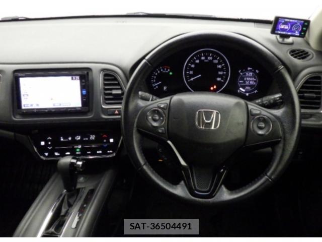 Honda VEZEL 2016-04 8729314-2