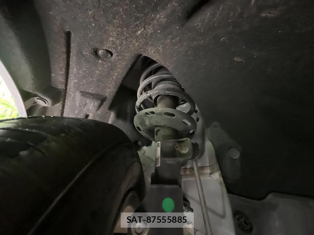 Honda VEZEL 2016-12 8730086-19
