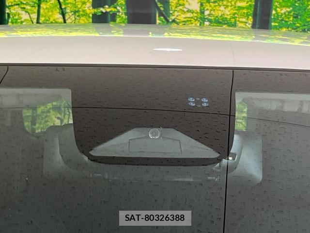 Honda VEZEL 2022-04 8730089-2