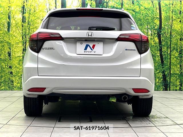 Honda VEZEL 2018-06 8730410-14