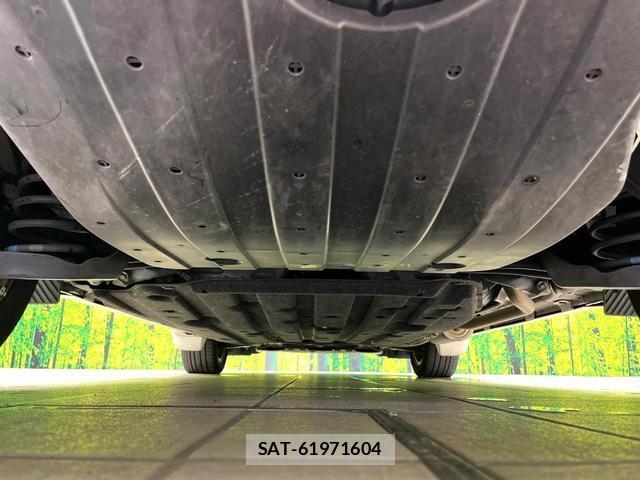 Honda VEZEL 2018-06 8730410-18