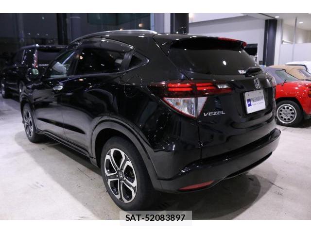 Honda VEZEL 2016-03 8730608-11