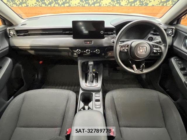 Honda VEZEL 2022-07 8730615-1
