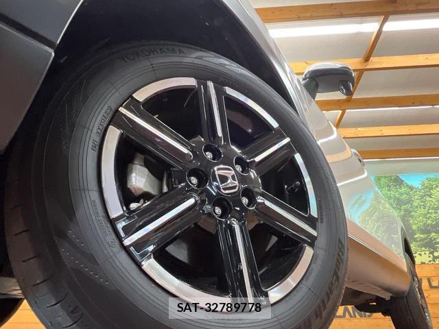 Honda VEZEL 2022-07 8730615-12