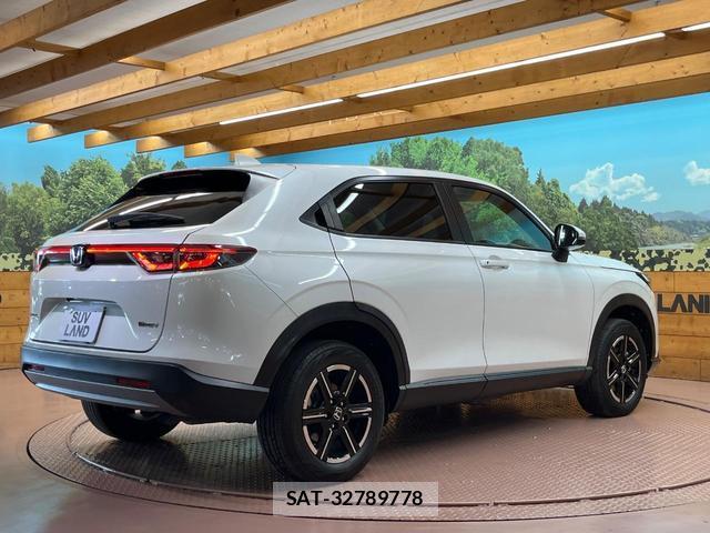 Honda VEZEL 2022-07 8730615-16