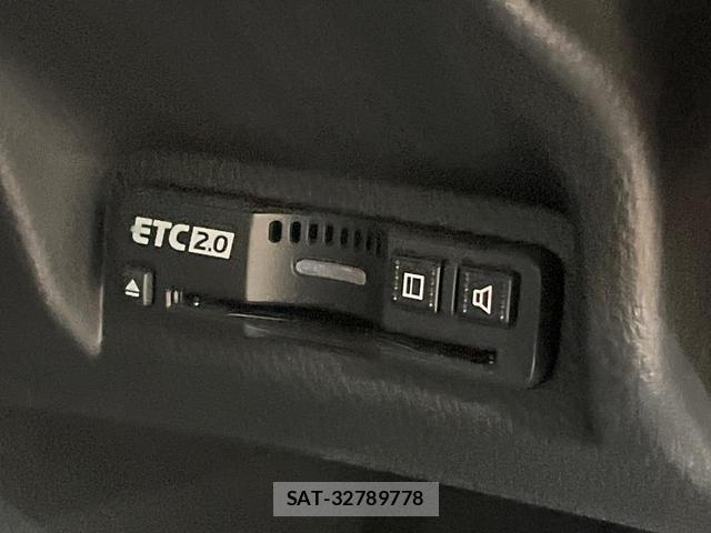Honda VEZEL 2022-07 8730615-6