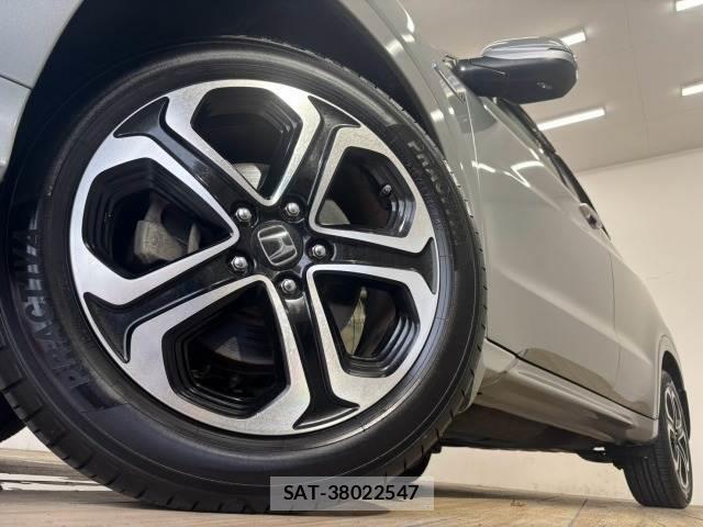 Honda VEZEL 2014-09 8731373-18