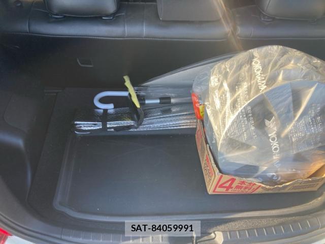 Toyota VITZ 2016-03 8727422-10