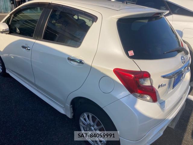 Toyota VITZ 2016-03 8727422-13