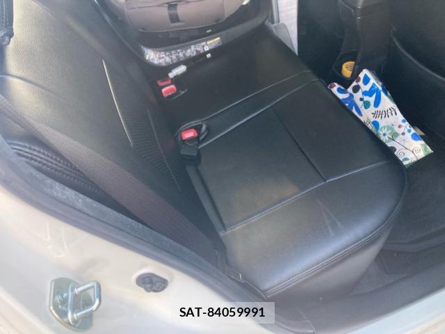 Toyota VITZ 2016-03 8727422-14