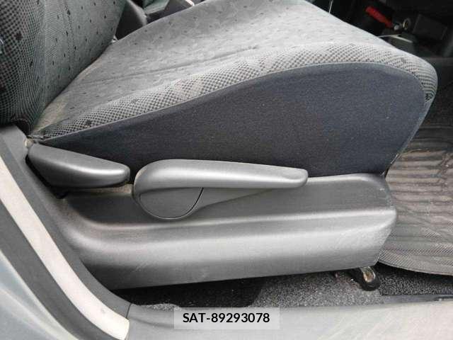 Toyota VITZ 2009-09 8730347-17