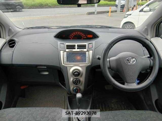 Toyota VITZ 2009-09 8730347-4