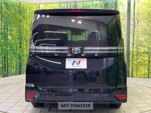 Toyota VOXY 2023-03 8725787-15