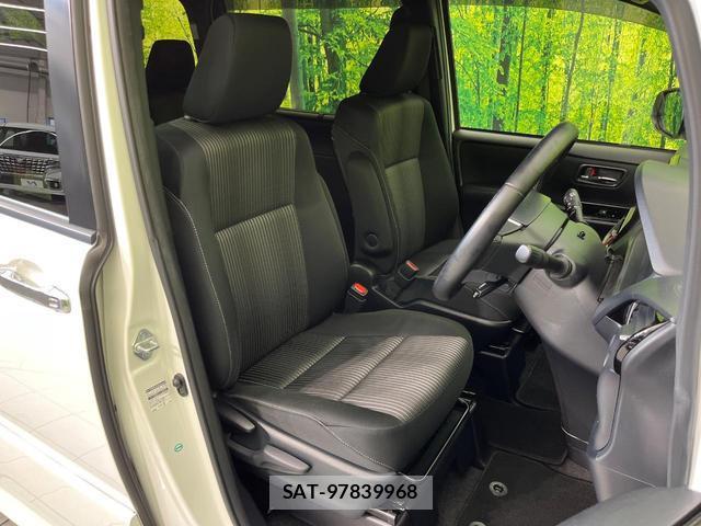 Toyota VOXY 2018-04 8725791-7