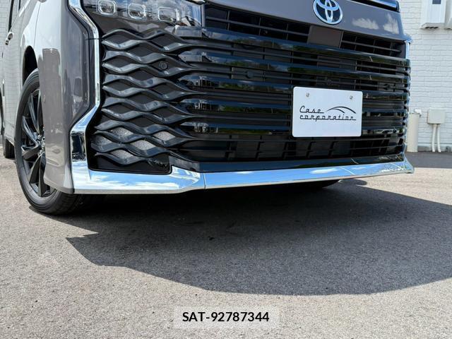 Toyota VOXY 2026-08 8726087-12