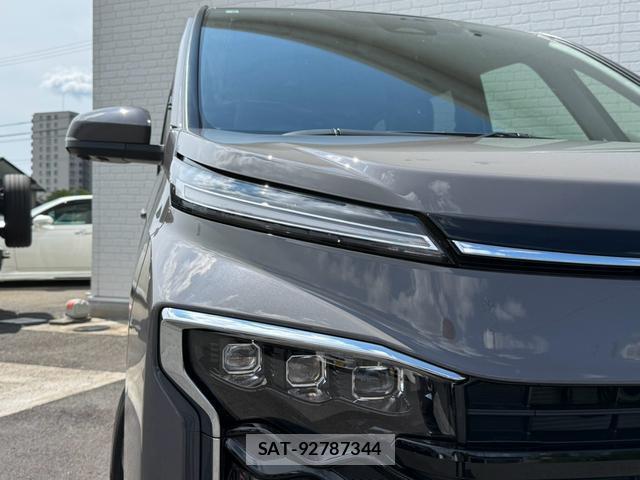 Toyota VOXY 2026-08 8726087-16