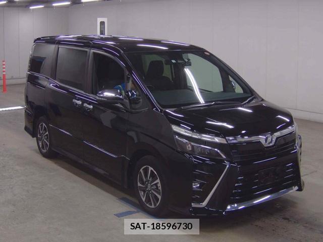 Toyota VOXY 2019-10 8726263-0