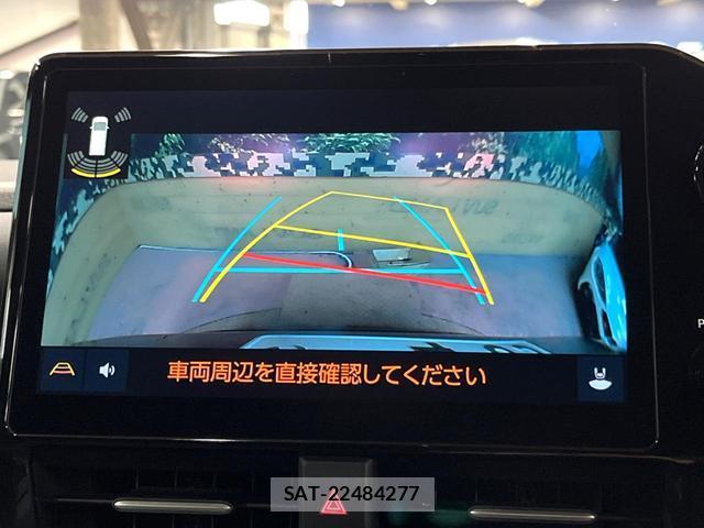 Toyota VOXY 2024-06 8726353-4