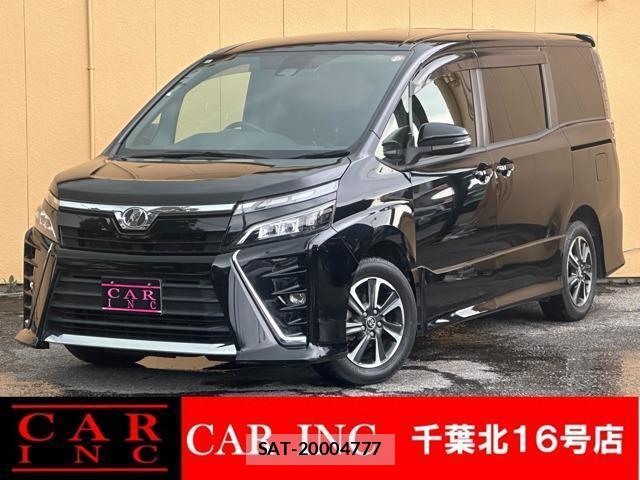 Toyota VOXY 2017-07 8726457-0