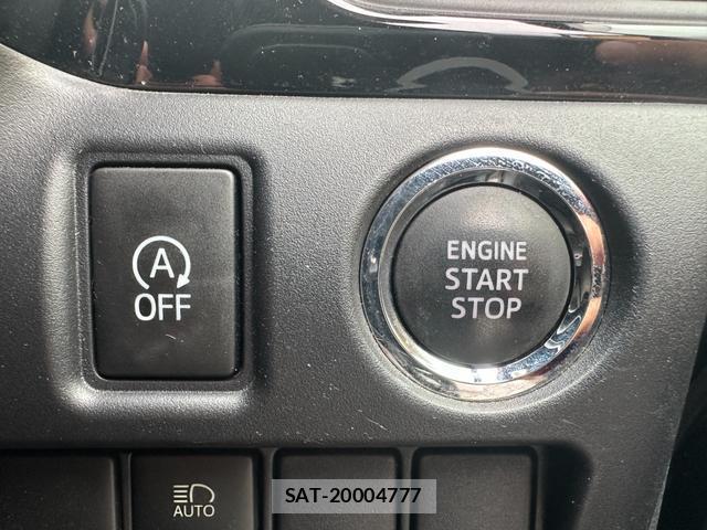 Toyota VOXY 2017-07 8726457-4