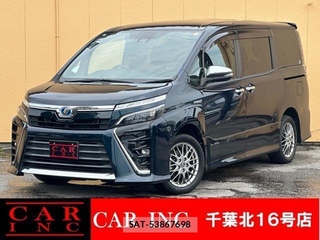 Toyota VOXY 2017-12 8726460-0
