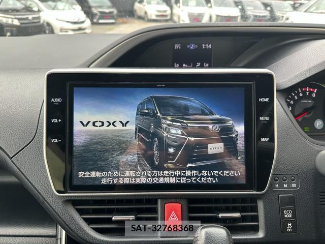 Toyota VOXY 2019-07 8726466-3