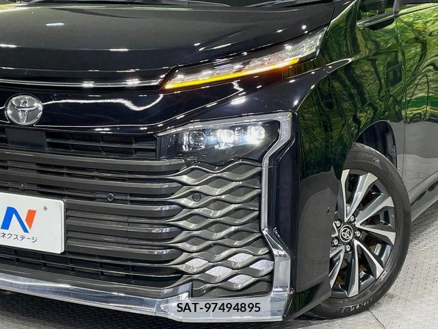 Toyota VOXY 2023-07 8726548-12