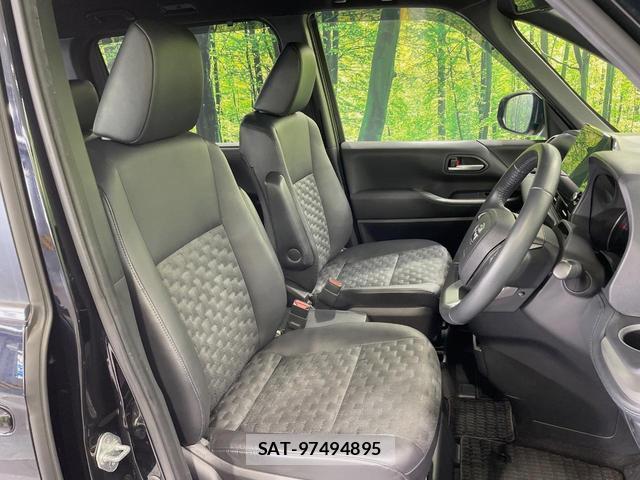 Toyota VOXY 2023-07 8726548-7