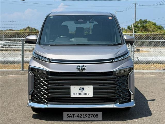 Toyota VOXY 2023-07 8726563-3