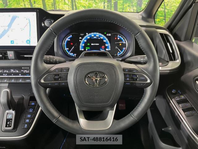 Toyota VOXY 2024-02 8726814-10